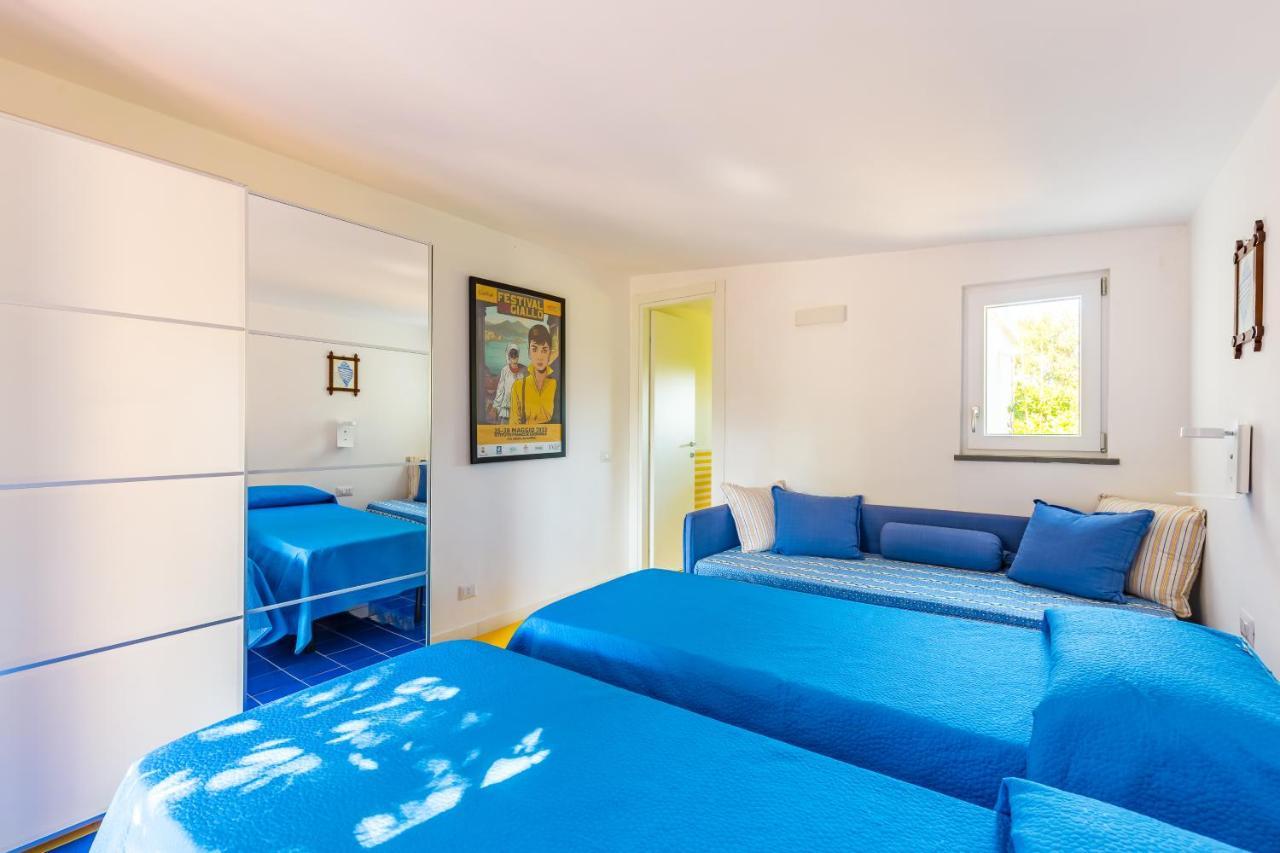 Capri Turquoise By Napoliapartments Экстерьер фото
